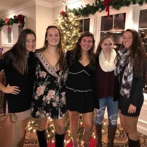 Meet your Posher, Avery